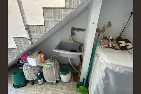Casa à venda com 150m², 4 quartos e 1 vagaÁrea de Serviço