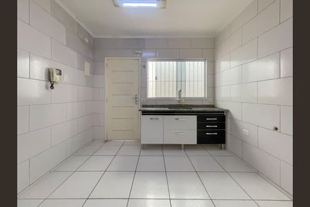 Casa à venda com 250m², 2 quartos e 2 vagasCozinha