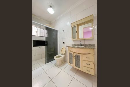 Casa à venda com 250m², 2 quartos e 2 vagasBanheiro da Suíte