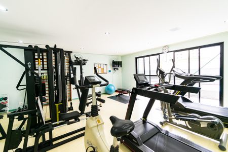 Apartamento para alugar com 76m², 3 quartos e 2 vagas Apartamento para alugar com 76m², 3 quartos e 2 vagasAcademia