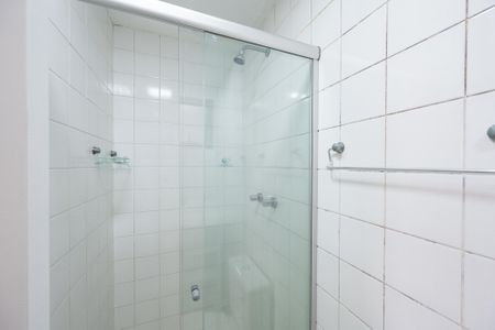 Apartamento para alugar com 76m², 3 quartos e 2 vagas Apartamento para alugar com 76m², 3 quartos e 2 vagasBanheiro da Suíte
