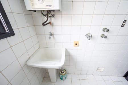 Apartamento para alugar com 76m², 3 quartos e 2 vagas Apartamento para alugar com 76m², 3 quartos e 2 vagasLavanderia