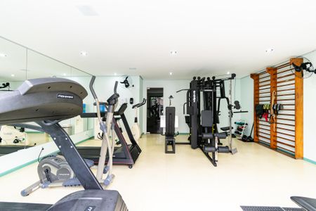 Apartamento para alugar com 76m², 3 quartos e 2 vagas Apartamento para alugar com 76m², 3 quartos e 2 vagasAcademia