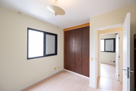 Suíte de apartamento para alugar com 3 quartos, 76m² em Chácara Inglesa, São Paulo