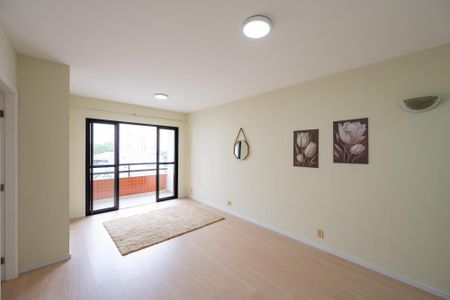 Apartamento para alugar com 3 quartos, 76m² em Chácara Inglesa, São Paulo