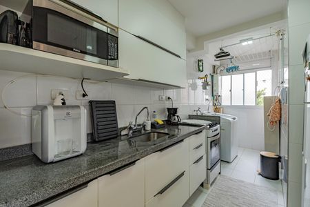 Apartamento à venda com 71m², 3 quartos e 2 vagasCozinha