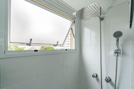 Apartamento à venda com 71m², 3 quartos e 2 vagasBanheiro da Suíte