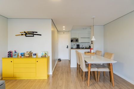Apartamento à venda com 71m², 3 quartos e 2 vagasSala