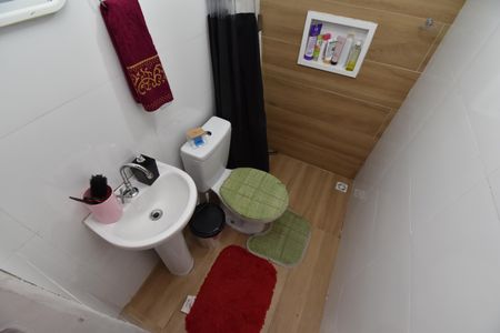Banheiro de casa para alugar com 1 quarto, 32m² em Bairro Alto, Curitiba