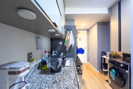 Studio para alugar com 38m², 1 quarto e sem vagaCozinha e área de serviço 