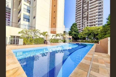 Apartamento à venda com 72m², 2 quartos e 1 vaga Apartamento à venda com 72m², 2 quartos e 1 vagaPiscina