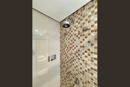 Apartamento à venda com 72m², 2 quartos e 1 vaga Apartamento à venda com 72m², 2 quartos e 1 vagaBanheiro Suíte