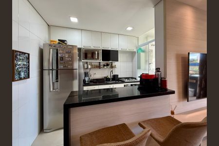 Apartamento à venda com 72m², 2 quartos e 1 vaga Apartamento à venda com 72m², 2 quartos e 1 vagaCozinha