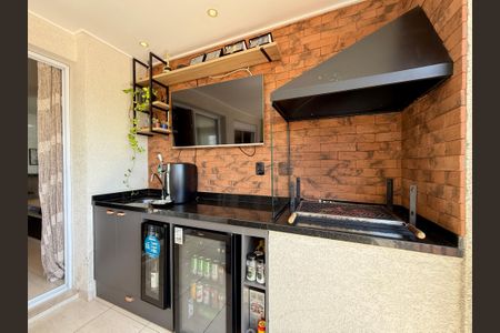 Apartamento à venda com 72m², 2 quartos e 1 vaga Apartamento à venda com 72m², 2 quartos e 1 vagaVaranda