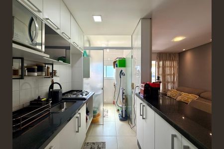 Apartamento à venda com 72m², 2 quartos e 1 vaga Apartamento à venda com 72m², 2 quartos e 1 vagaCozinha