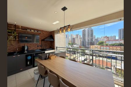 Apartamento à venda com 72m², 2 quartos e 1 vaga Apartamento à venda com 72m², 2 quartos e 1 vagaVaranda