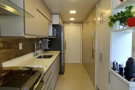 Apartamento à venda com 132m², 3 quartos e 3 vagas