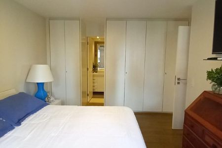 Apartamento à venda com 132m², 3 quartos e 3 vagas