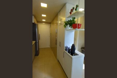 Apartamento à venda com 132m², 3 quartos e 3 vagas