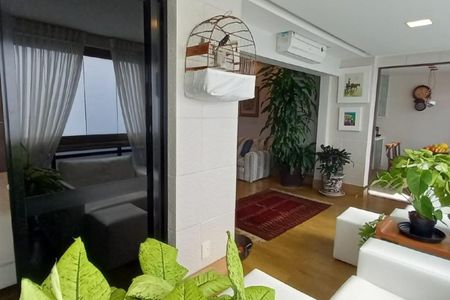 Apartamento à venda com 132m², 3 quartos e 3 vagas