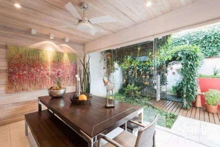 Casa de Condomínio à venda com 3 quartos, 400m² em Vila Marlene, Jundiaí