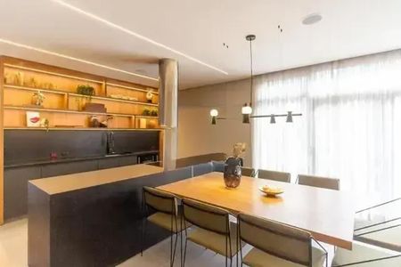 Apartamento à venda com 3 quartos, 140m² em Pompeia, São Paulo