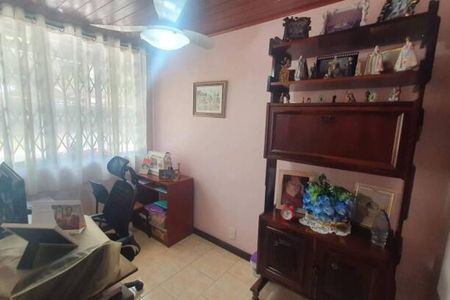 Casa à venda com 160m², 2 quartos e 2 vagas