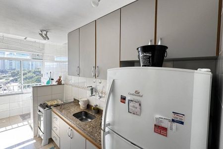Apartamento à venda com 72m², 2 quartos e 1 vaga