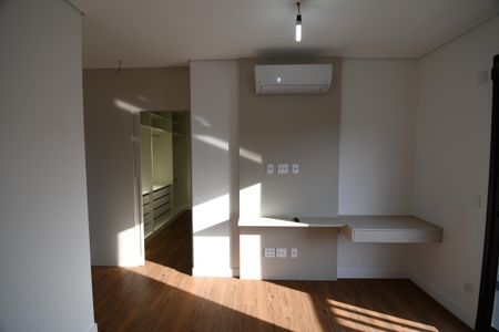Apartamento à venda com 138m², 3 quartos e 2 vagasSuíte 3