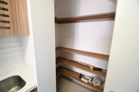 Apartamento à venda com 138m², 3 quartos e 2 vagasÁrea de Serviço - Despensa