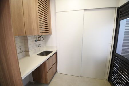 Apartamento à venda com 138m², 3 quartos e 2 vagasÁrea de Serviço