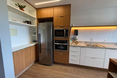 Apartamento à venda com 58m², 1 quarto e 1 vaga