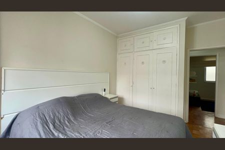 Apartamento para alugar com 130m², 3 quartos e 1 vagaQuarto 1