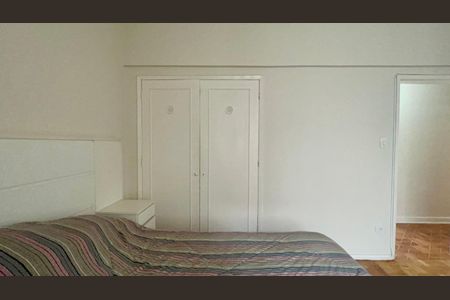 Apartamento para alugar com 130m², 3 quartos e 1 vagaSuite