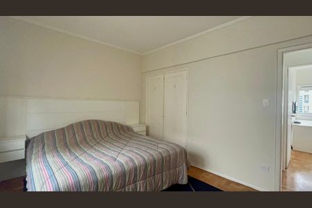 Apartamento para alugar com 130m², 3 quartos e 1 vagaSuite