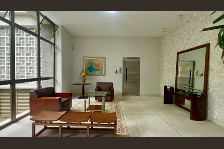 Apartamento para alugar com 130m², 3 quartos e 1 vagaHall de entrada
