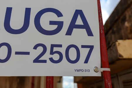 Casa para alugar com 99m², 3 quartos e 1 vaga Casa para alugar com 99m², 3 quartos e 1 vagaPlaquinha