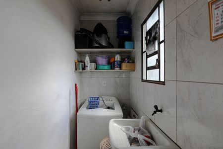 Casa para alugar com 99m², 3 quartos e 1 vaga Casa para alugar com 99m², 3 quartos e 1 vagaVaranda