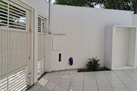 Casa à venda com 119m², 3 quartos e 3 vagas