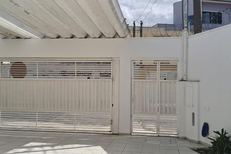 Casa à venda com 119m², 3 quartos e 3 vagas