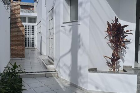 Casa à venda com 119m², 3 quartos e 3 vagas