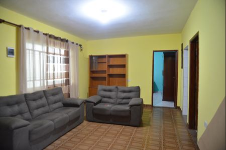 Casa à venda com 2 quartos, 70m² em Parque Novo Oratório, Santo André