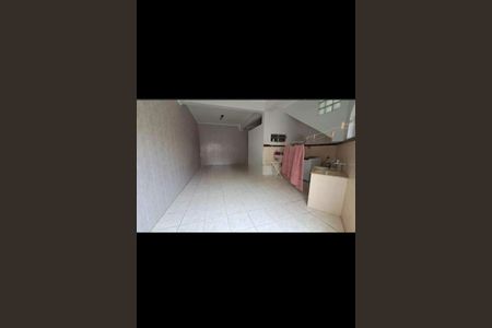 Casa à venda com 3 quartos, 128m² em Parque das Nações, Santo André