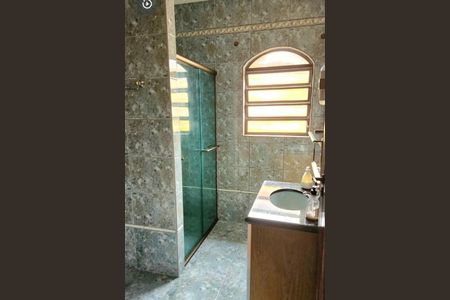 Casa à venda com 3 quartos, 128m² em Parque das Nações, Santo André