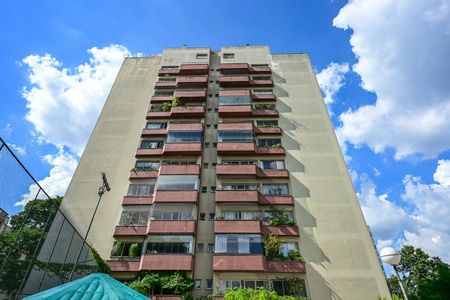 Apartamento à venda com 160m², 3 quartos e 2 vagasFachada
