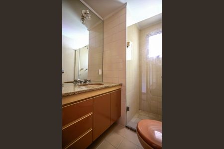 Apartamento à venda com 160m², 3 quartos e 2 vagasBanheiro Suíte 1