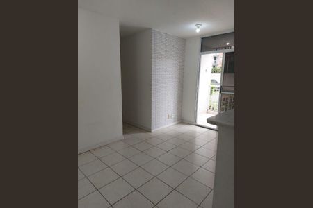 Sala de apartamento para alugar com 2 quartos, 50m² em Anil, Rio de Janeiro