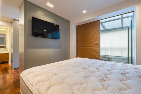 Apartamento à venda com 209m², 2 quartos e 2 vagasSuíte 1