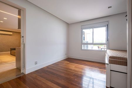 Apartamento à venda com 209m², 2 quartos e 2 vagasSuíte 2