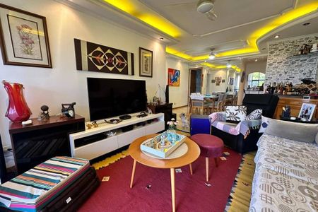 Apartamento à venda com 136m², 4 quartos e 2 vagas